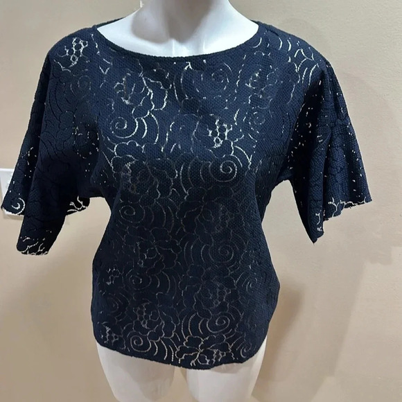 Banana Republic lace top - Picture 3 of 7